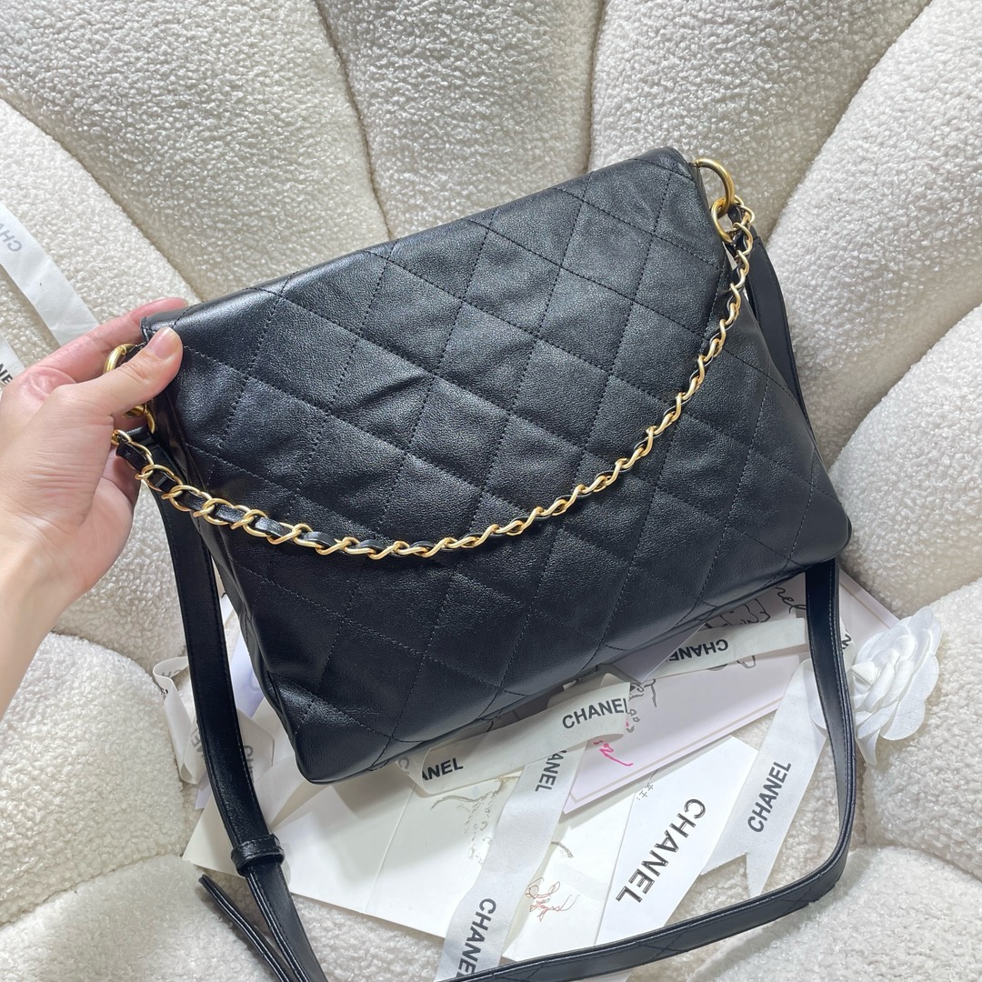 CHANEL MESSENGER BAG AS4668 black