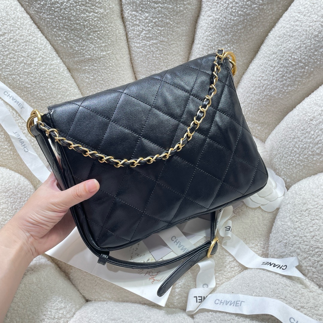 CHANEL MESSENGER BAG AS4743 black