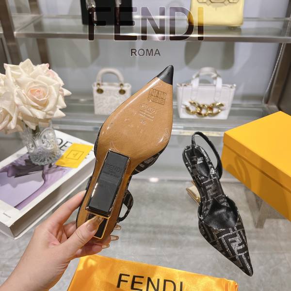 Fendi Shoes FDS00102