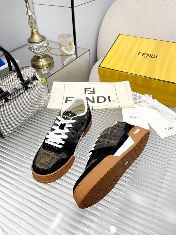 Fendi Shoes FDS00111