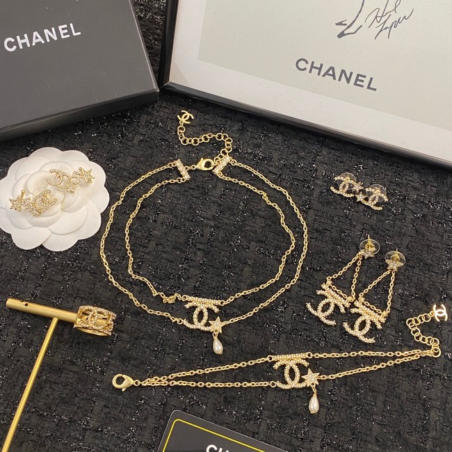 Chanel NECKLACE CE13899