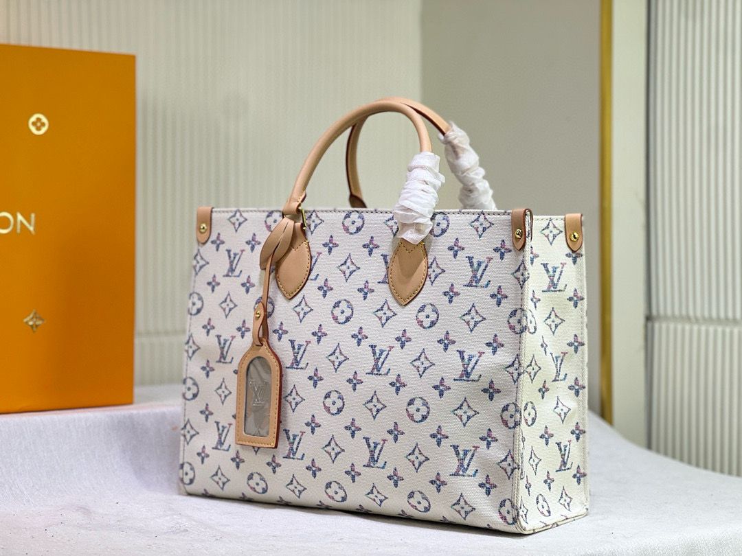 Louis Vuitton Monogram Reverse OnTheGo MM M24708 White