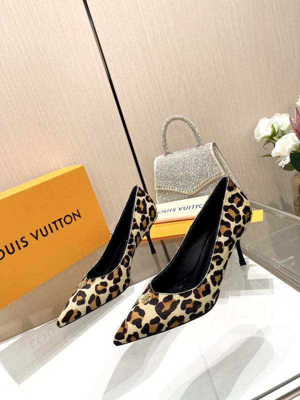 Louis Vuitton Shoes LVS00736 Heel 7CM