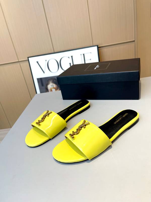 Yves Saint Laurent Shoes SLS00007