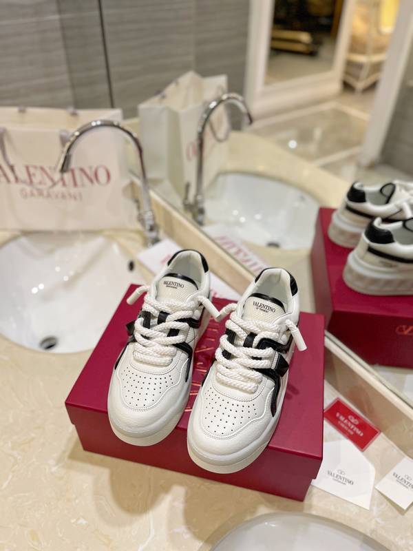 Valentino Couple Shoes VOS00568