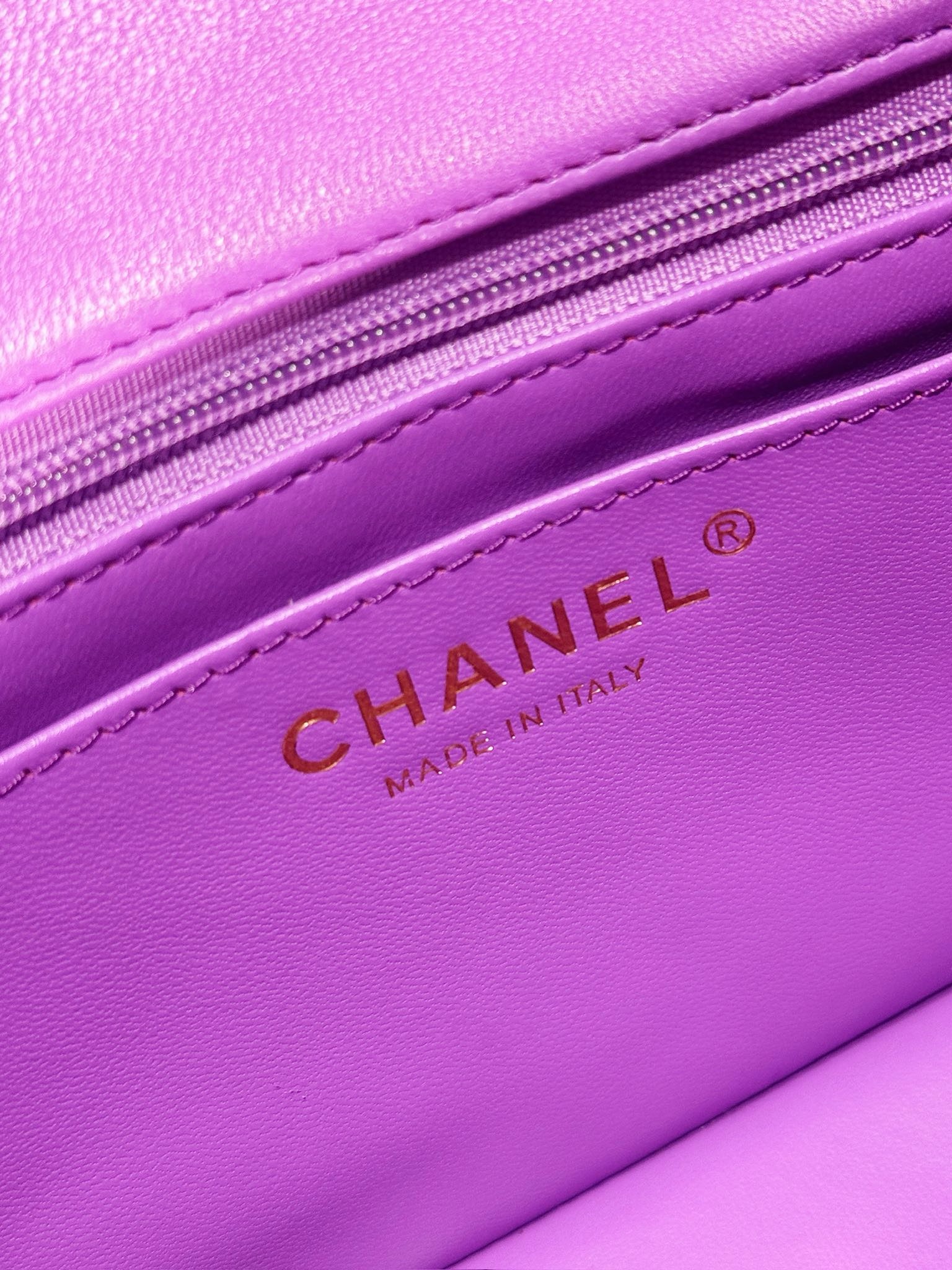 CHANEL CLASSIC 11.12 HANDBAG A01116 Fuchsia