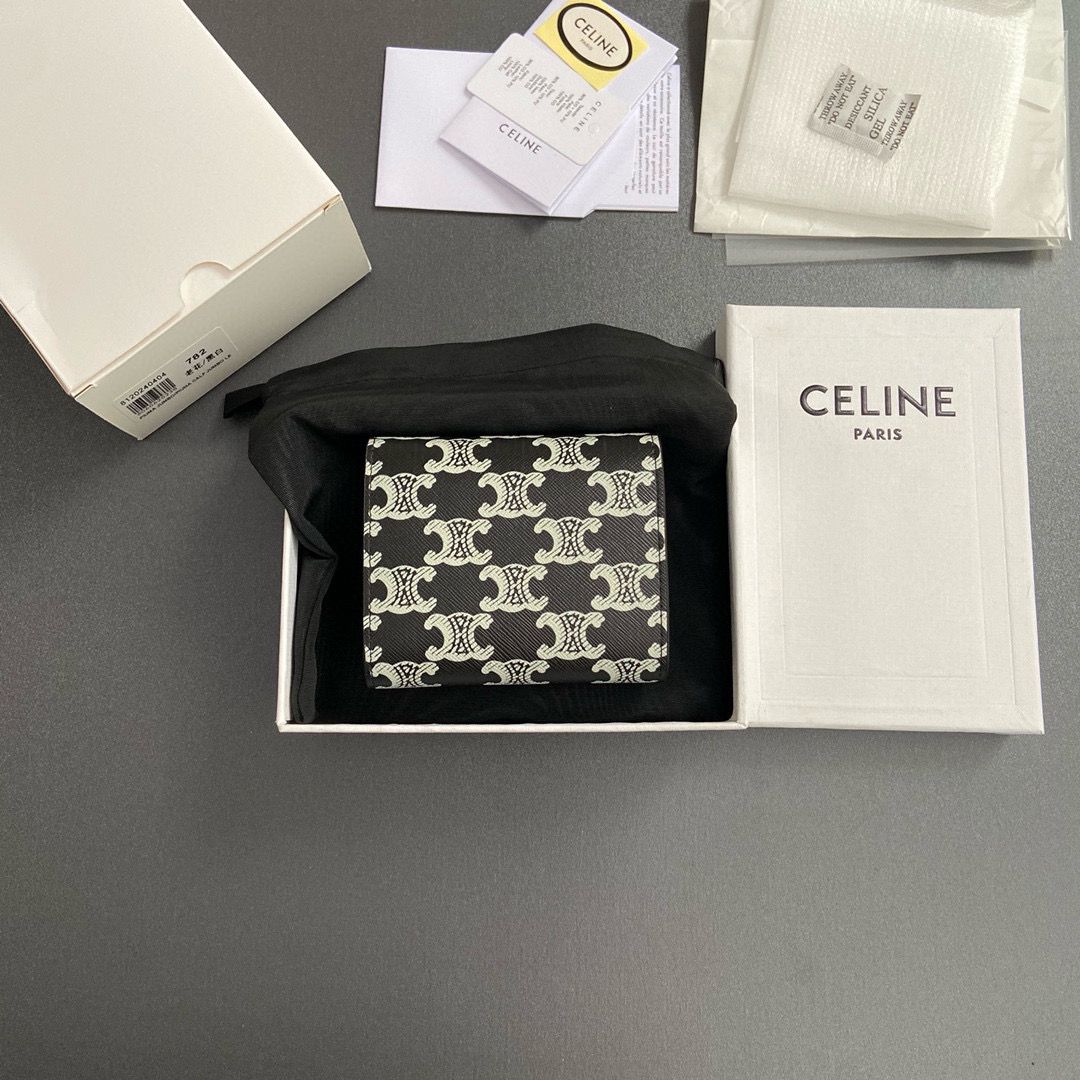 Celine SMALL WALLET TRIOMPHE IN TRIOMPHE CANVAS 10D782 BLACK