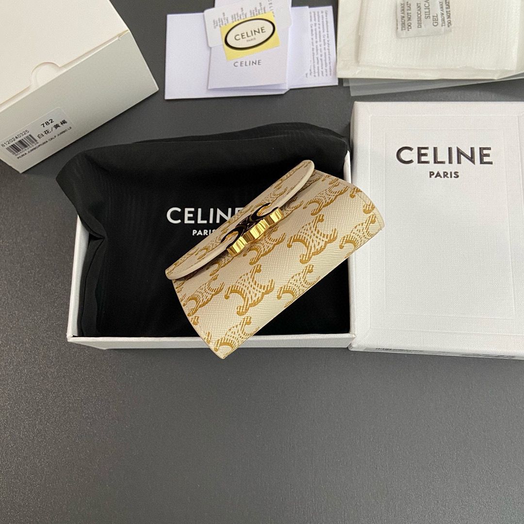 Celine SMALL WALLET TRIOMPHE IN TRIOMPHE CANVAS 10D782 CREAM