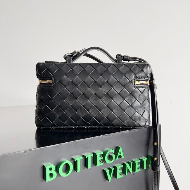 Bottega Veneta Vanity Case On Strap 789109 black