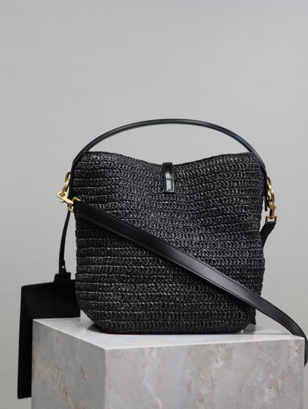 Yves Saint Laurent LE 37 IN RAFFIA 742828 BLACK