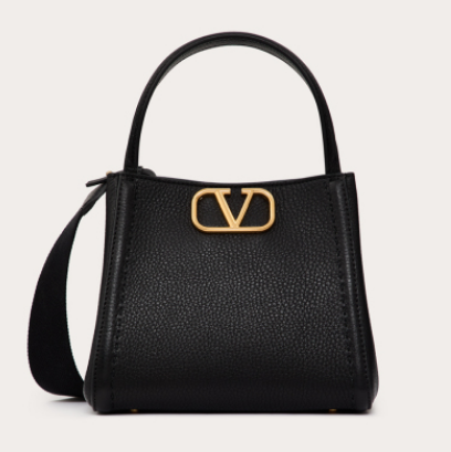 VALENTINO Alltime medium grain calfskin bag B0Q18 black