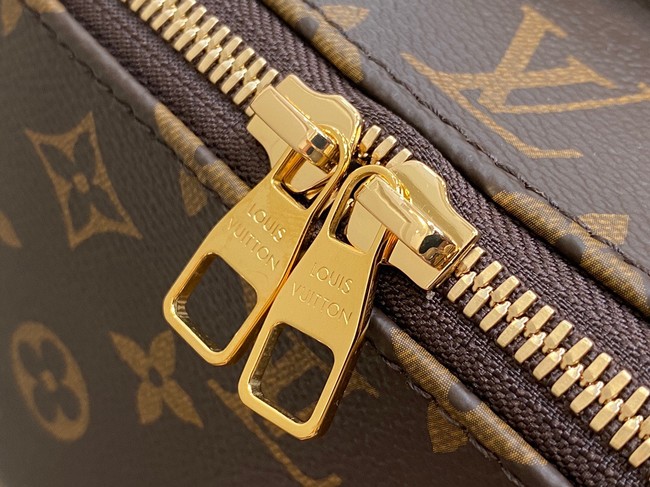 Louis Vuitton Toiletry Bag M11750