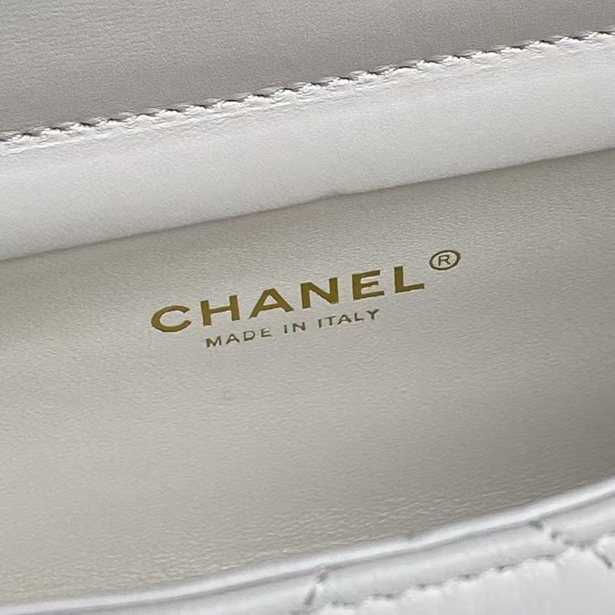 Chanel SMALL FLAP BAG WITH TOP HANDLE AS5390 white