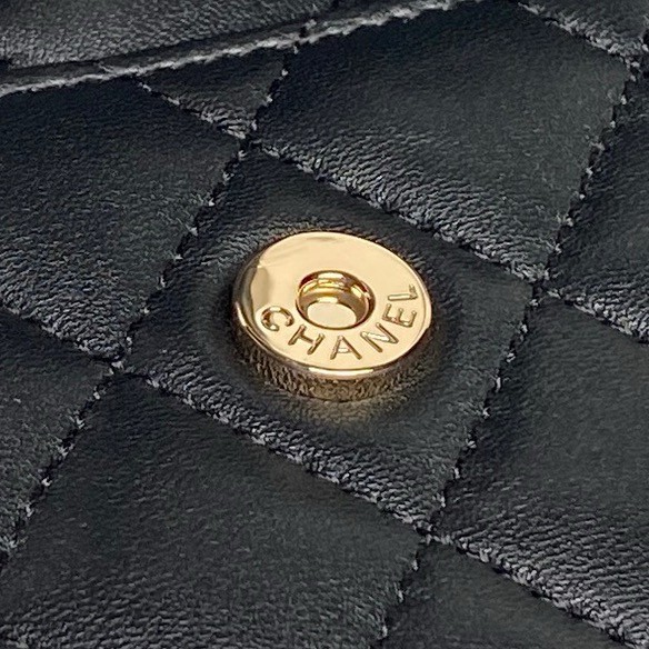 Chanel CLUTCH WITH CHAIN AP4516 Black&White