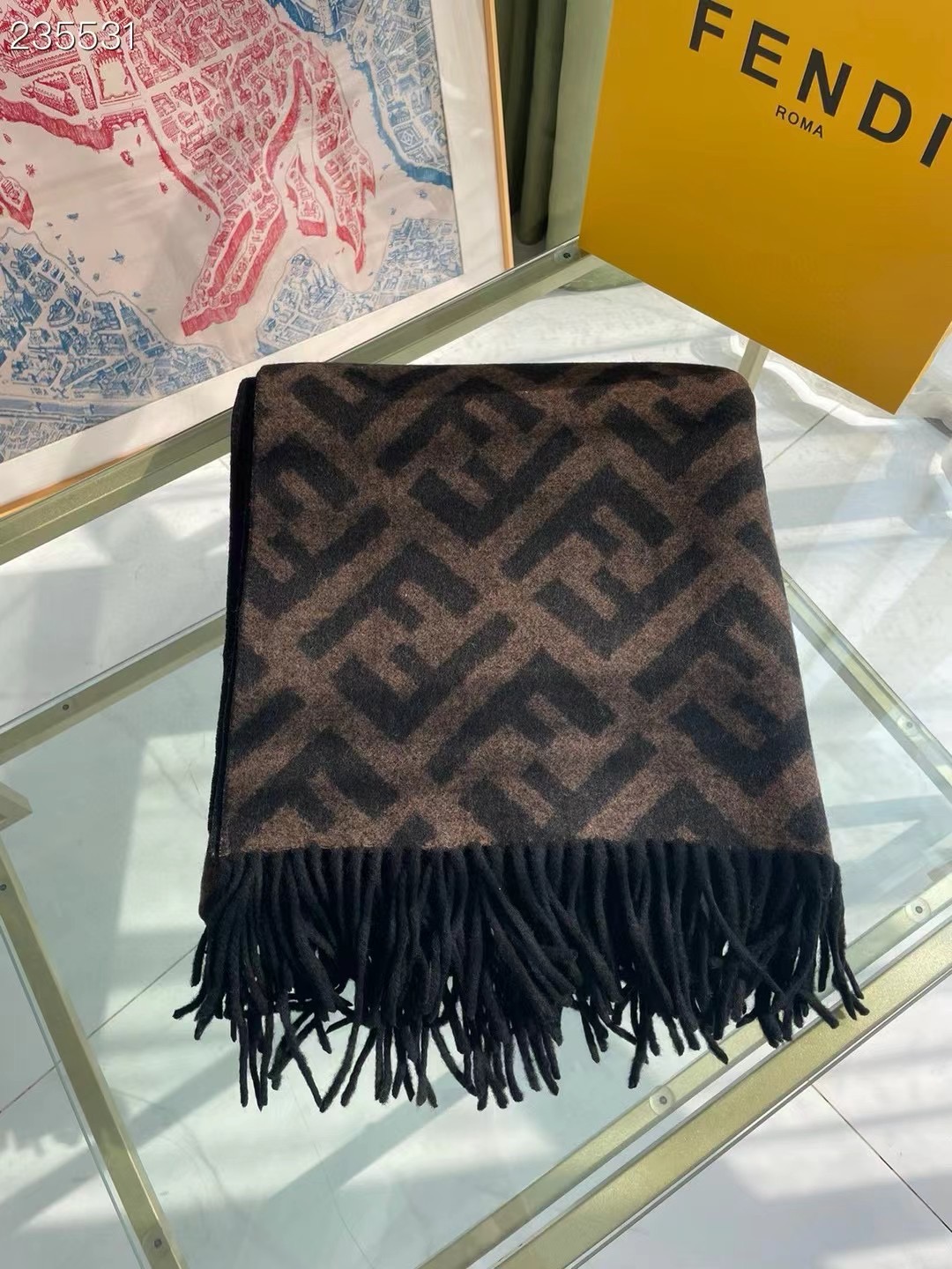 Fendi Cape Double-sided cashmere FDC35915