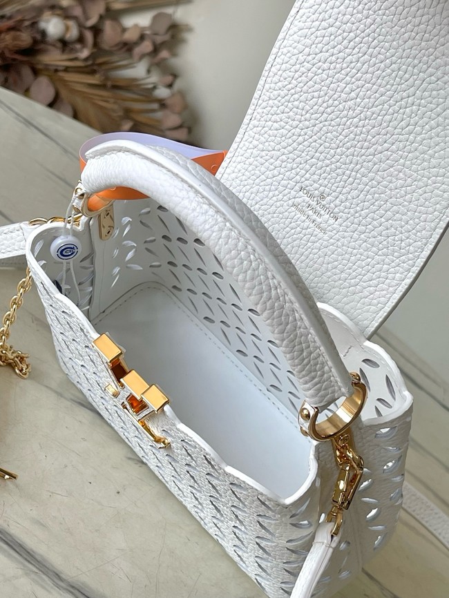 Louis Vuitton Capucines Mini M25497 Lily White