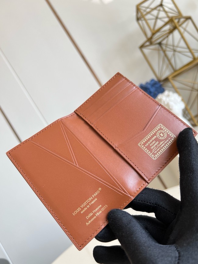 Louis Vuitton Passport Cover M26059 gold