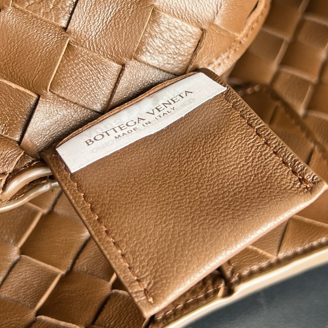 Bottega Veneta Large Campana Dark barolo 844250 Nocciola Bottega Veneta Large Campana Dark barolo 844250 Nocciola