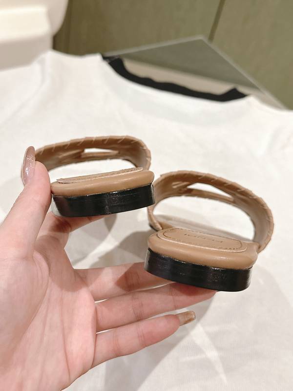 Fendi Shoes FDS00133