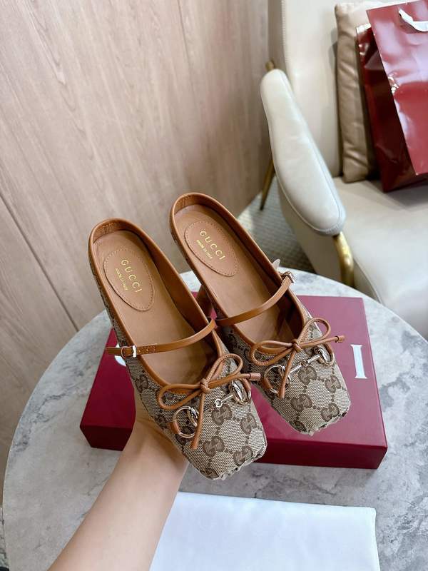 Gucci Shoes GUS00916
