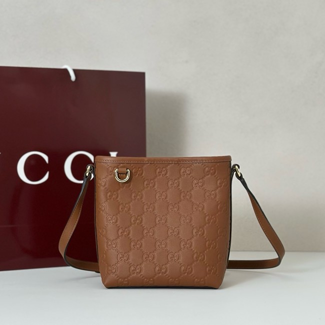 Gucci GG Emblem nano bucket bag 847090 brown