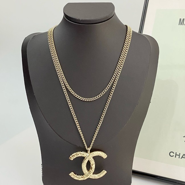 Chanel necklace CE81601