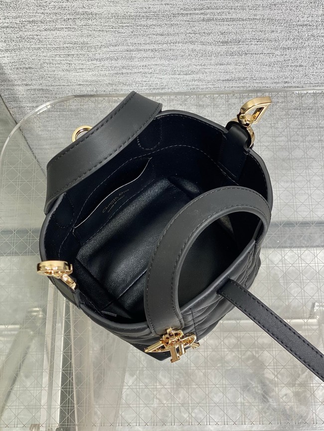 Dior Toujours Vertical Nano Tote Bag Macrocannage Calfskin S6100 black&gold