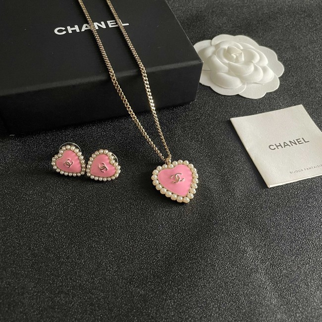 Chanel necklace& Earring CE81722