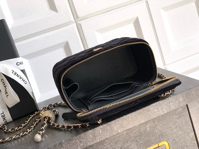CHANEL velvet Vanity with Chain AP3940 black