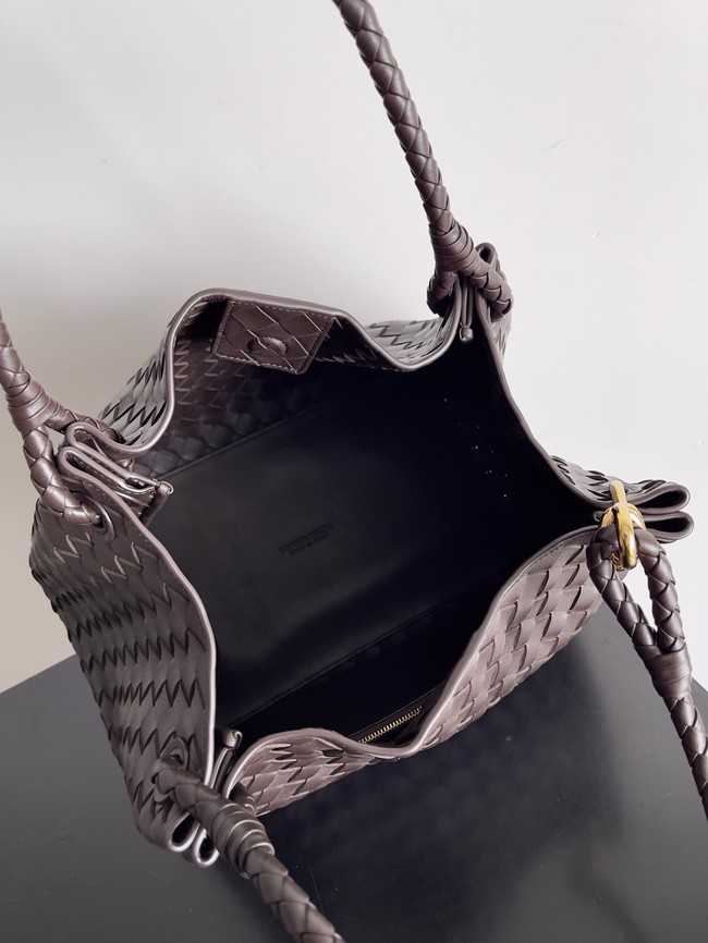 Bottega Veneta Parachute 826212 Fondant& Brass finish