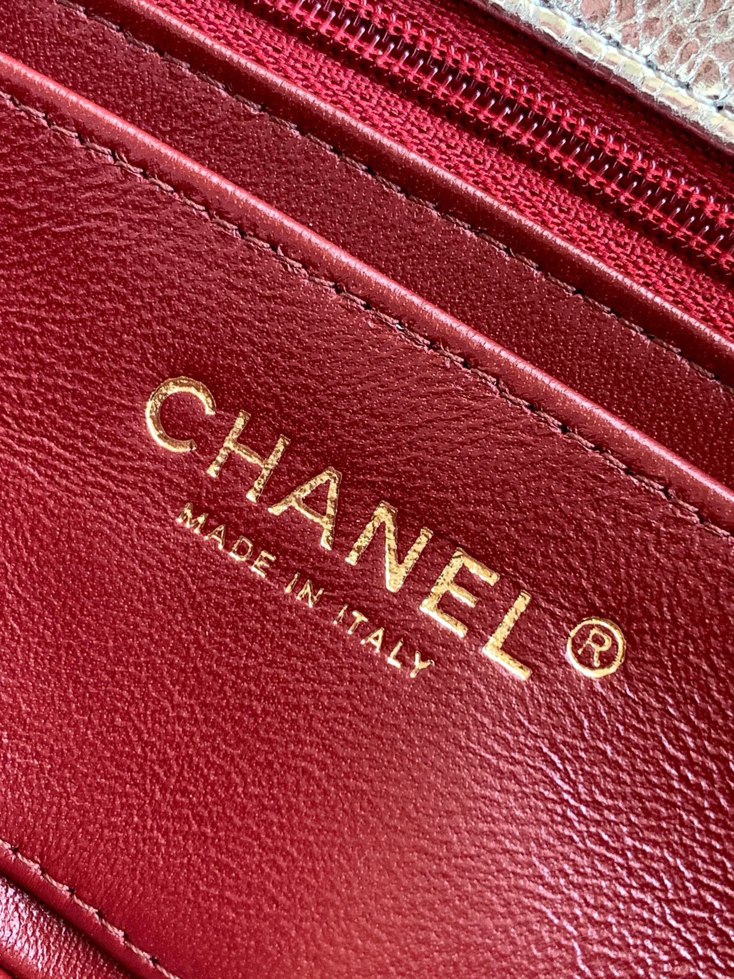 Chanel Original Leather 26X C6044 Silver