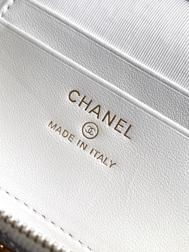 Chanel Vanity with Chain 26C AP4936 WHITE