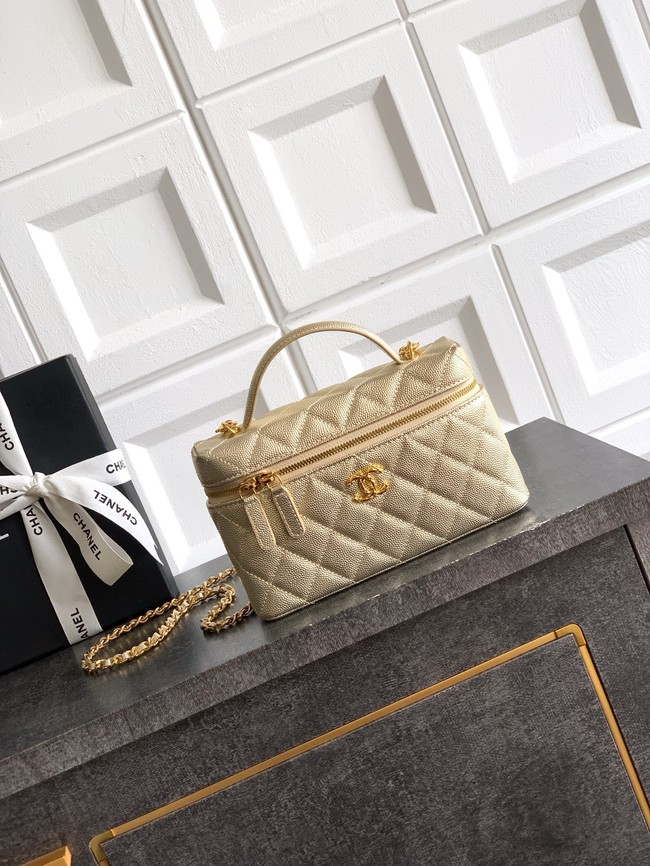Chanel Vanity with Chain 26C AP4936 gold