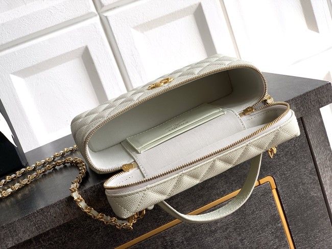 Chanel Vanity with Chain 26C AP4936 light gray