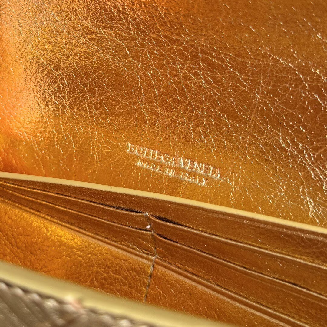 Bottega Veneta Original Twill Leather Long Clutch Andiamo Handle Bag 741511 Gold 