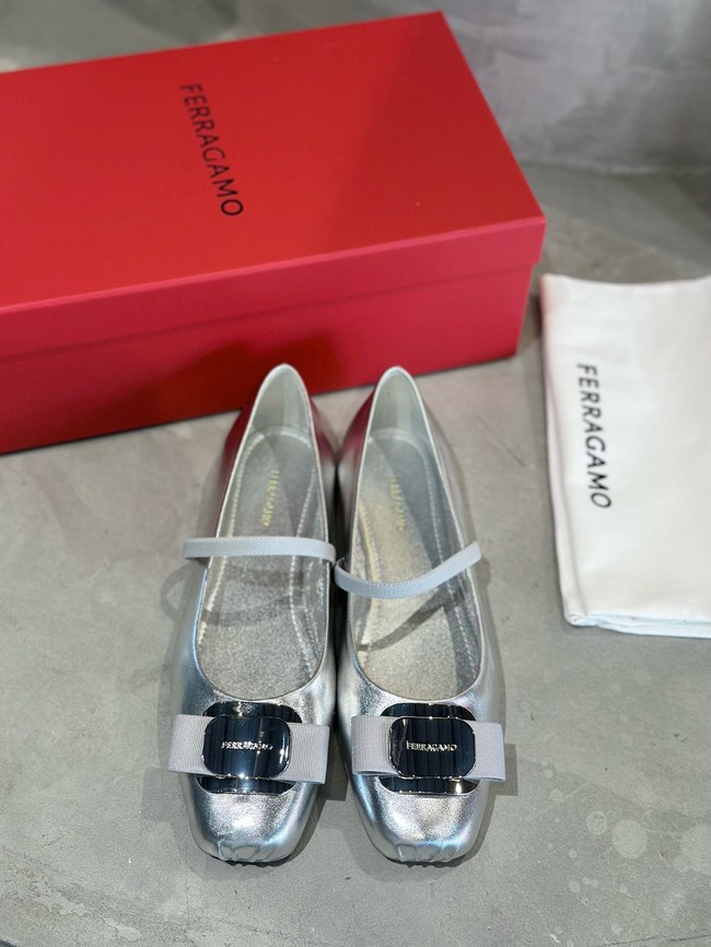 Ferragamo Flat shoes 21039-1