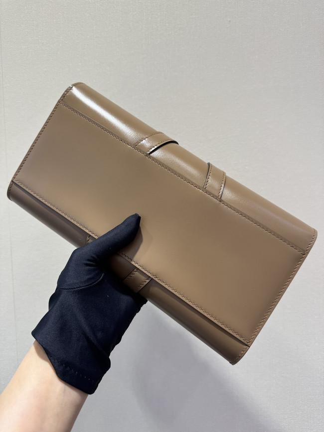 Hermes swift Leather Clutch 37568 Apricot