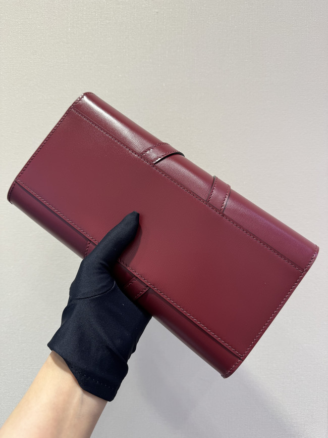 Hermes swift Leather Clutch 37568 red