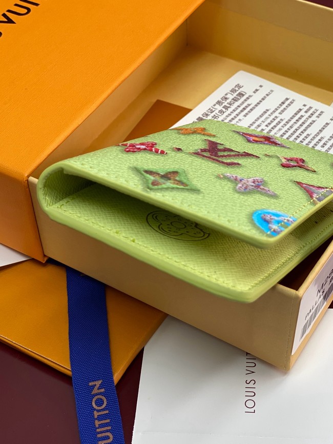 Louis Vuitton Passport Cover M28040 Pistachio