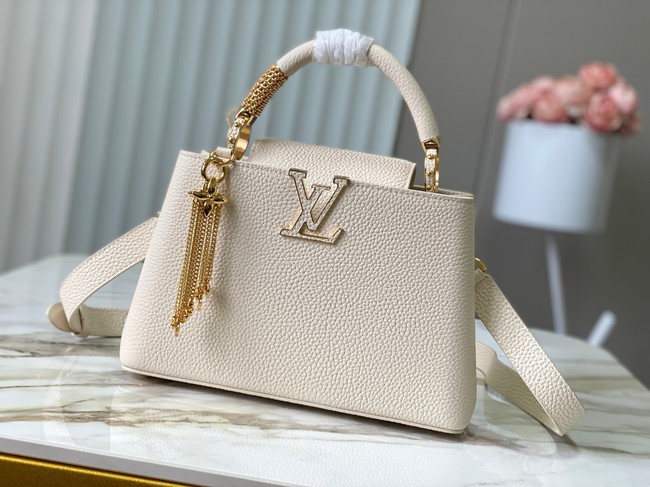 Louis Vuitton Capucines BB M26531 Cream