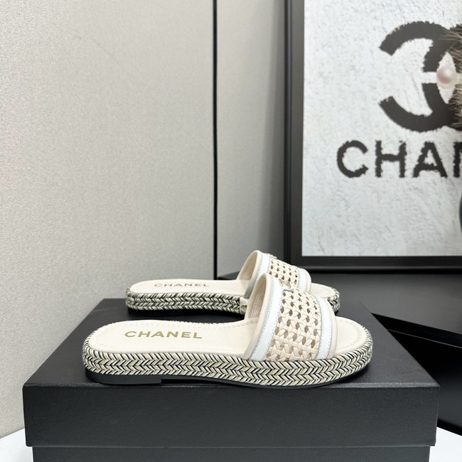 Chanel Slippers 55724-3