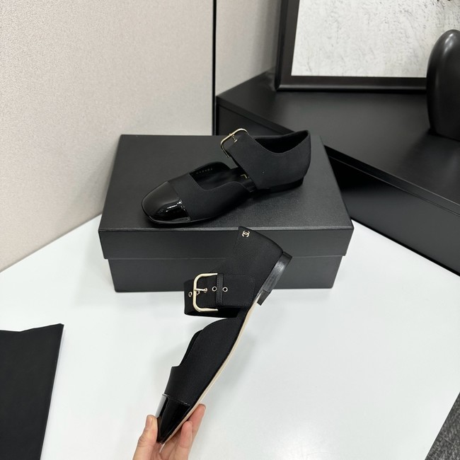 Chanel Mary Janes Grosgrain & Patent Calfskin G47028-1