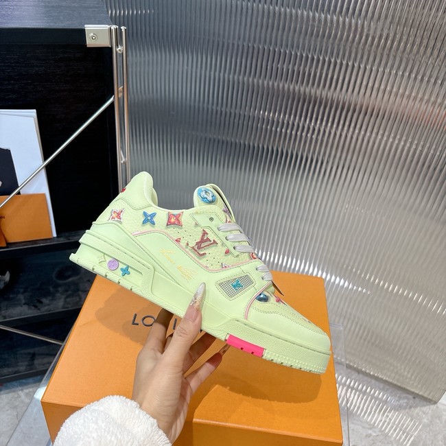 Louis Vuitton mens Trainer Sneaker 35965-1