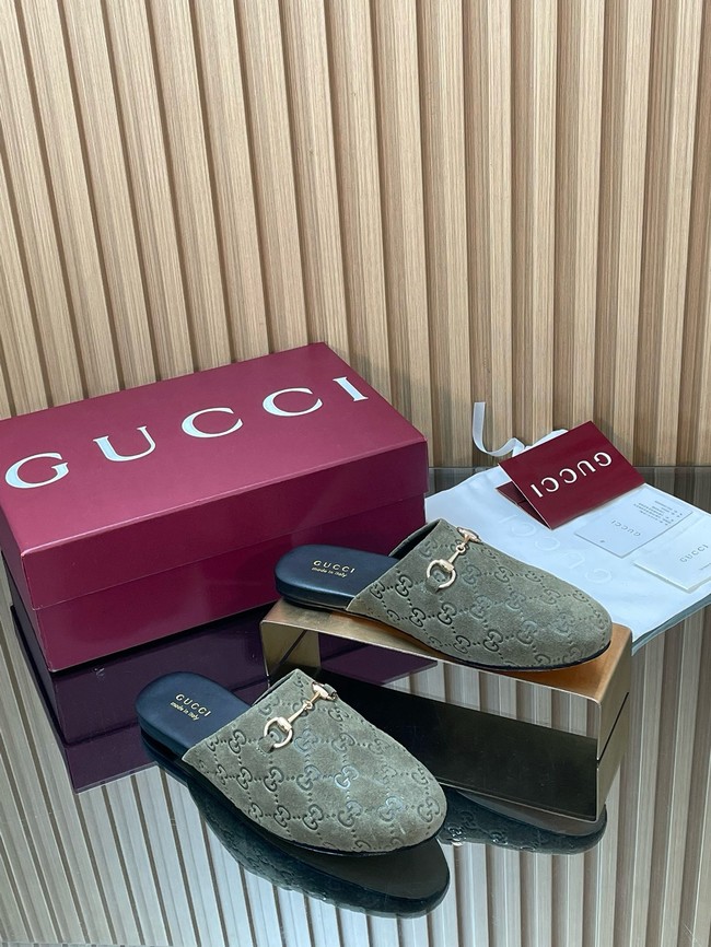 GUCCI Womens mule with Horsebit 855409-3