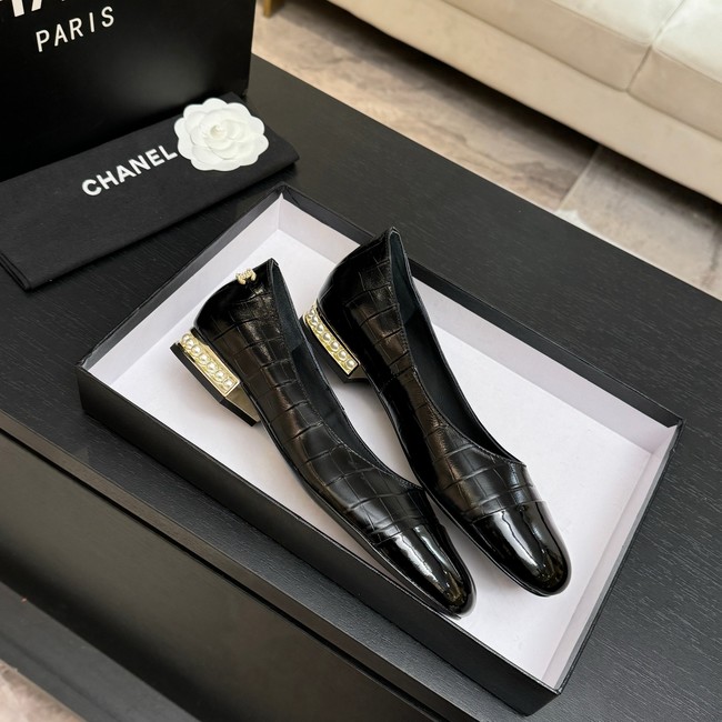 CHANEL Ballet flats 66947-3