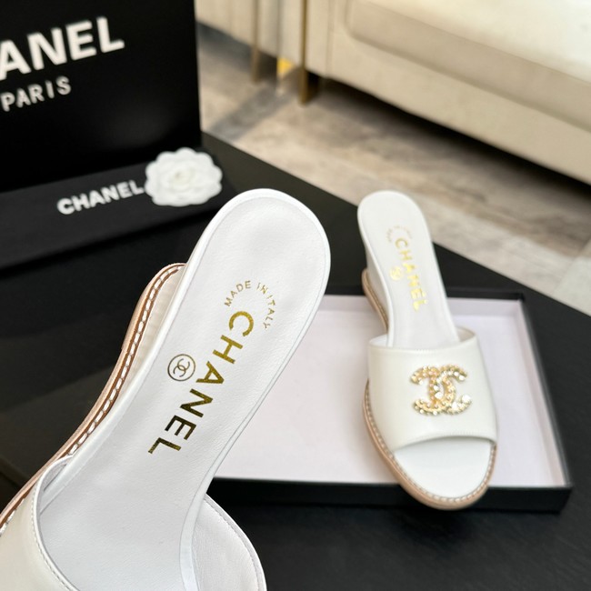 Chanel Slippers 66943-10