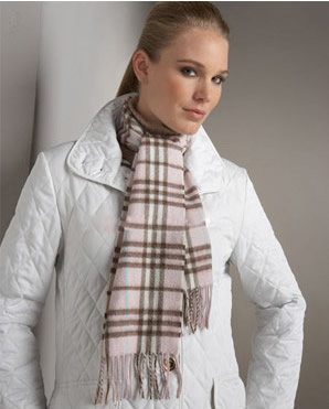 Burberry Cashmere Pink Nova Check Scarf