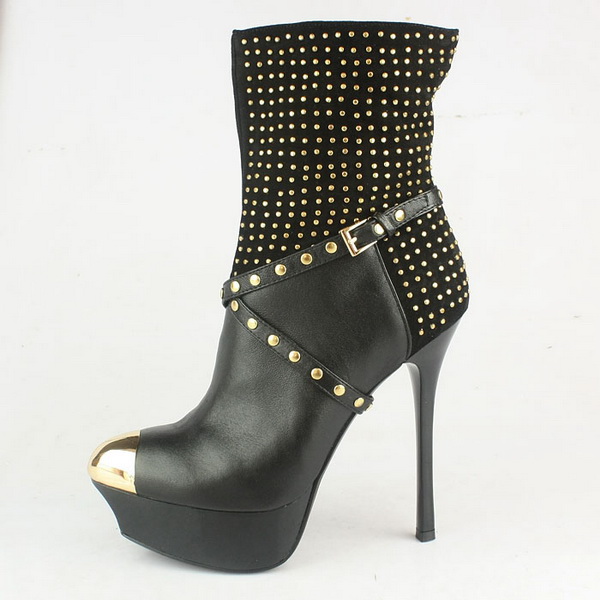 Gianmarco Lorenzi Studded Ankle Boots Sheepskin Black