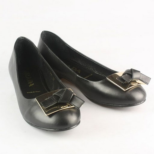 Prada Classics Patent Leather Knot Flats Black