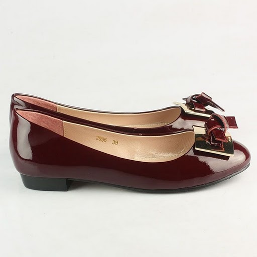 Prada Classics Patent Leather Knot Flats Red